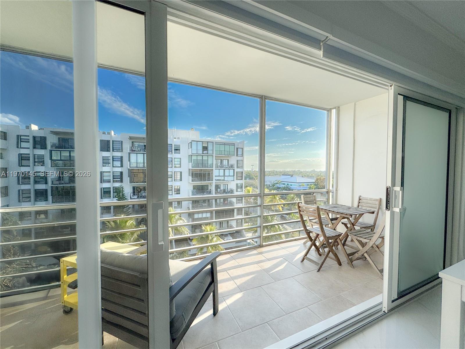 555 Crandon Blvd #82 Key Biscayne, FL 33149