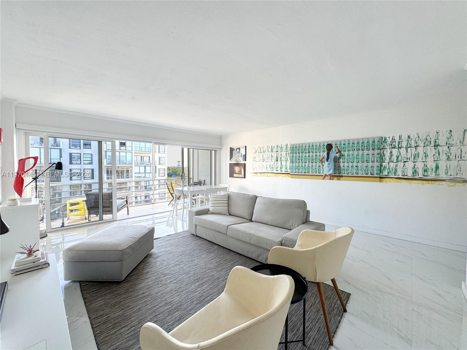 555 Crandon Blvd #82 Key Biscayne, FL 33149