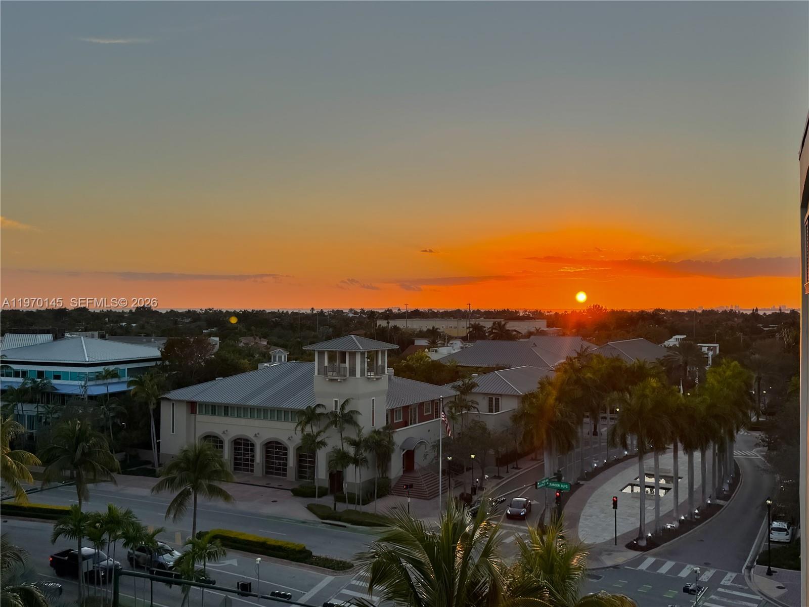 555 Crandon Blvd #82 Key Biscayne, FL 33149