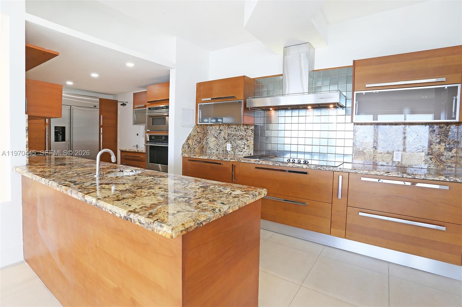 11 Island Ave #PH8 Miami Beach, FL 33139