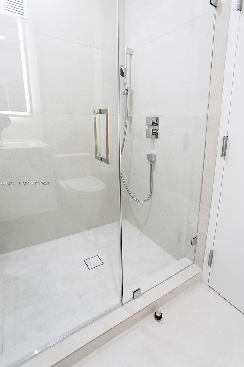 11 Island Ave #PH8 Miami Beach, FL 33139