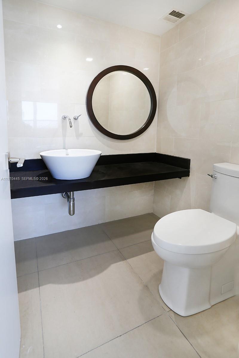 11 Island Ave #PH8 Miami Beach, FL 33139