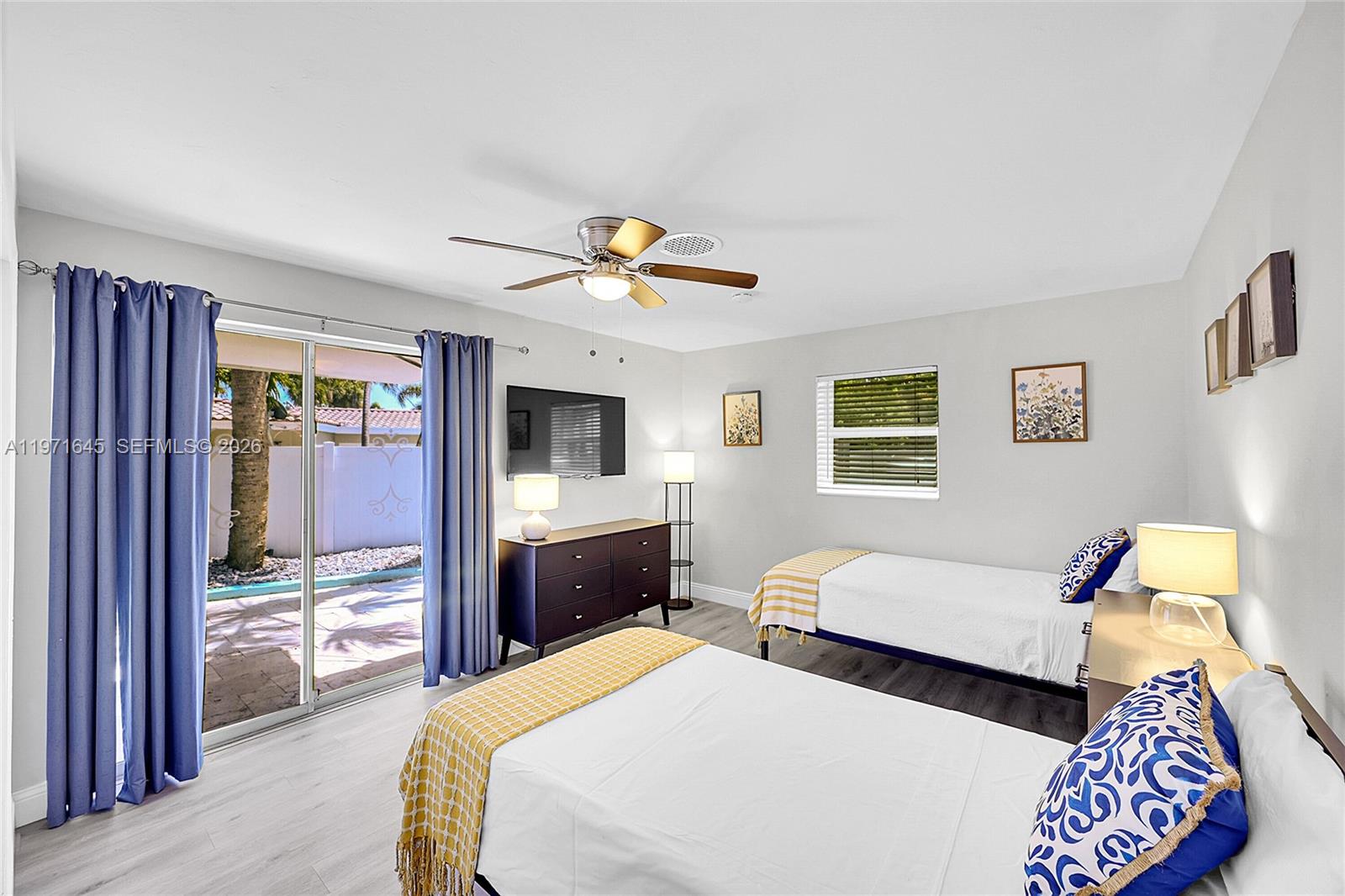 1950 NE 55th Ct Fort Lauderdale, FL 33308