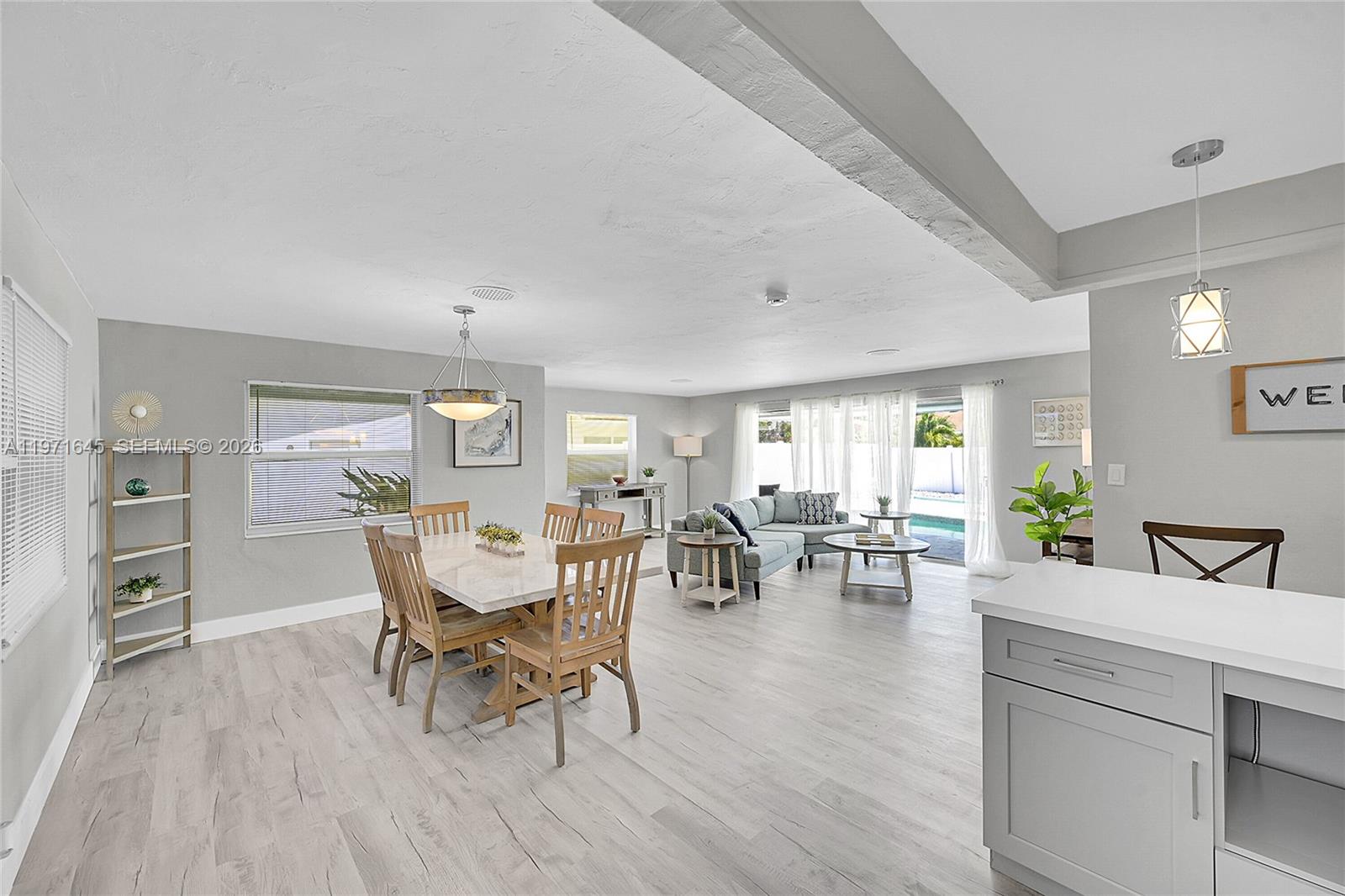 1950 NE 55th Ct Fort Lauderdale, FL 33308