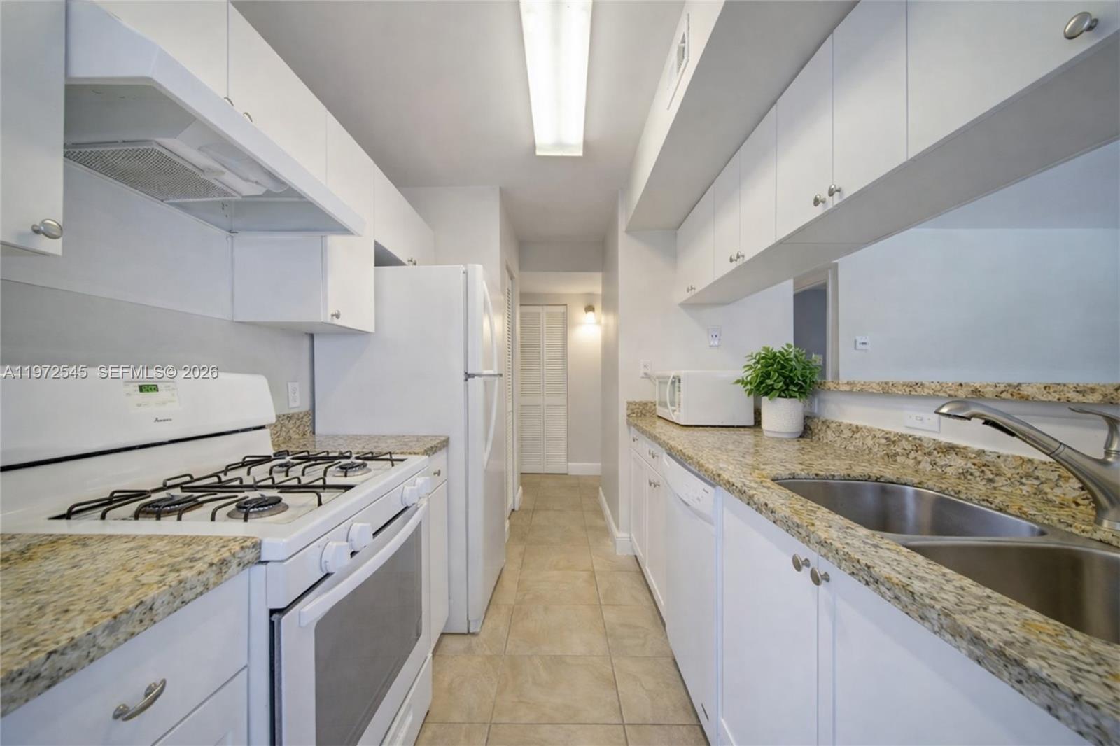 15285 SW 107th Ln #201 Miami, FL 33196