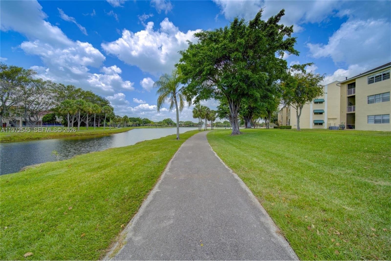 15285 SW 107th Ln #201 Miami, FL 33196