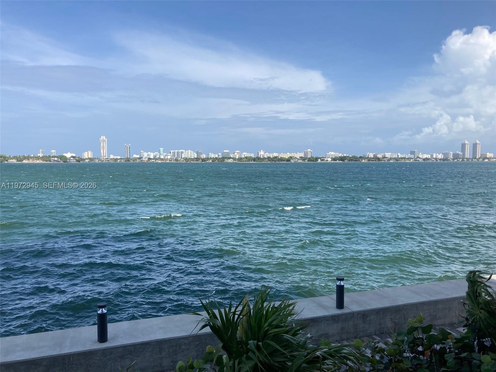 7501 E Treasure Dr #2M North Bay Village, FL 33141