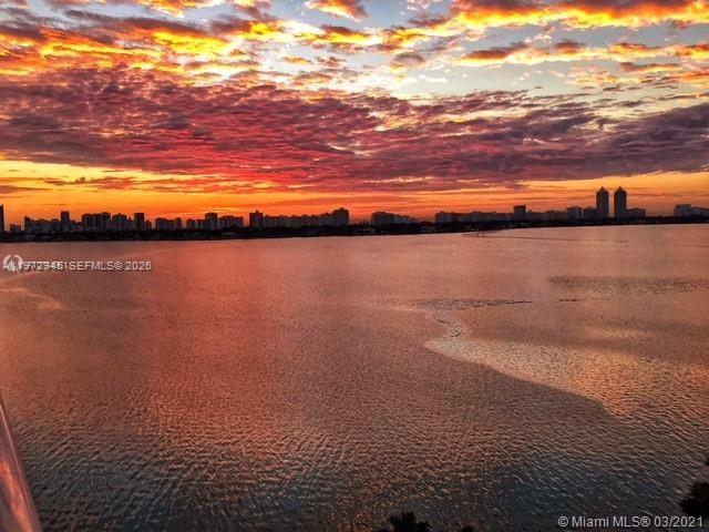 7501 E Treasure Dr #2M North Bay Village, FL 33141