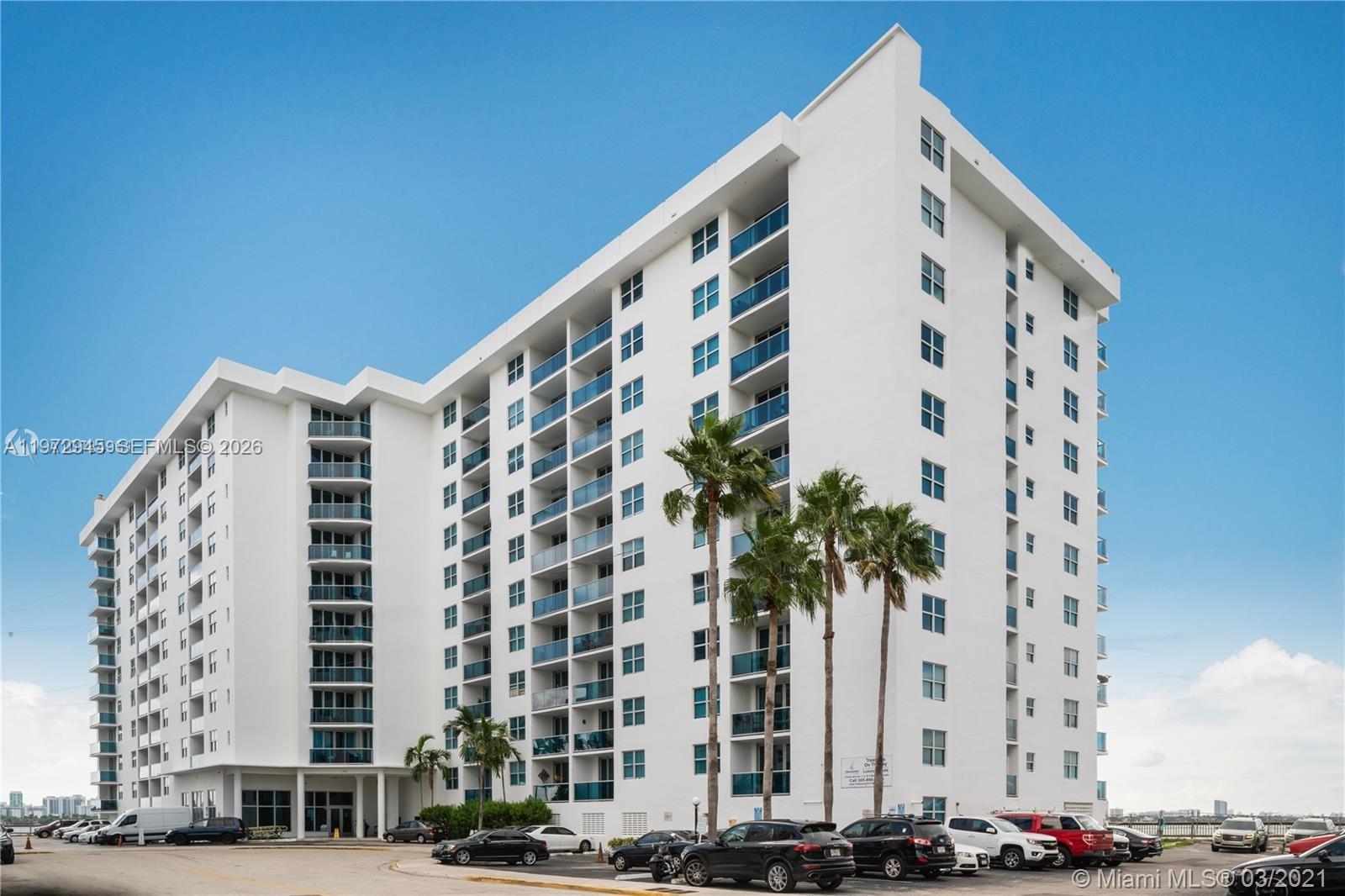 7501 E Treasure Dr #2M North Bay Village, FL 33141