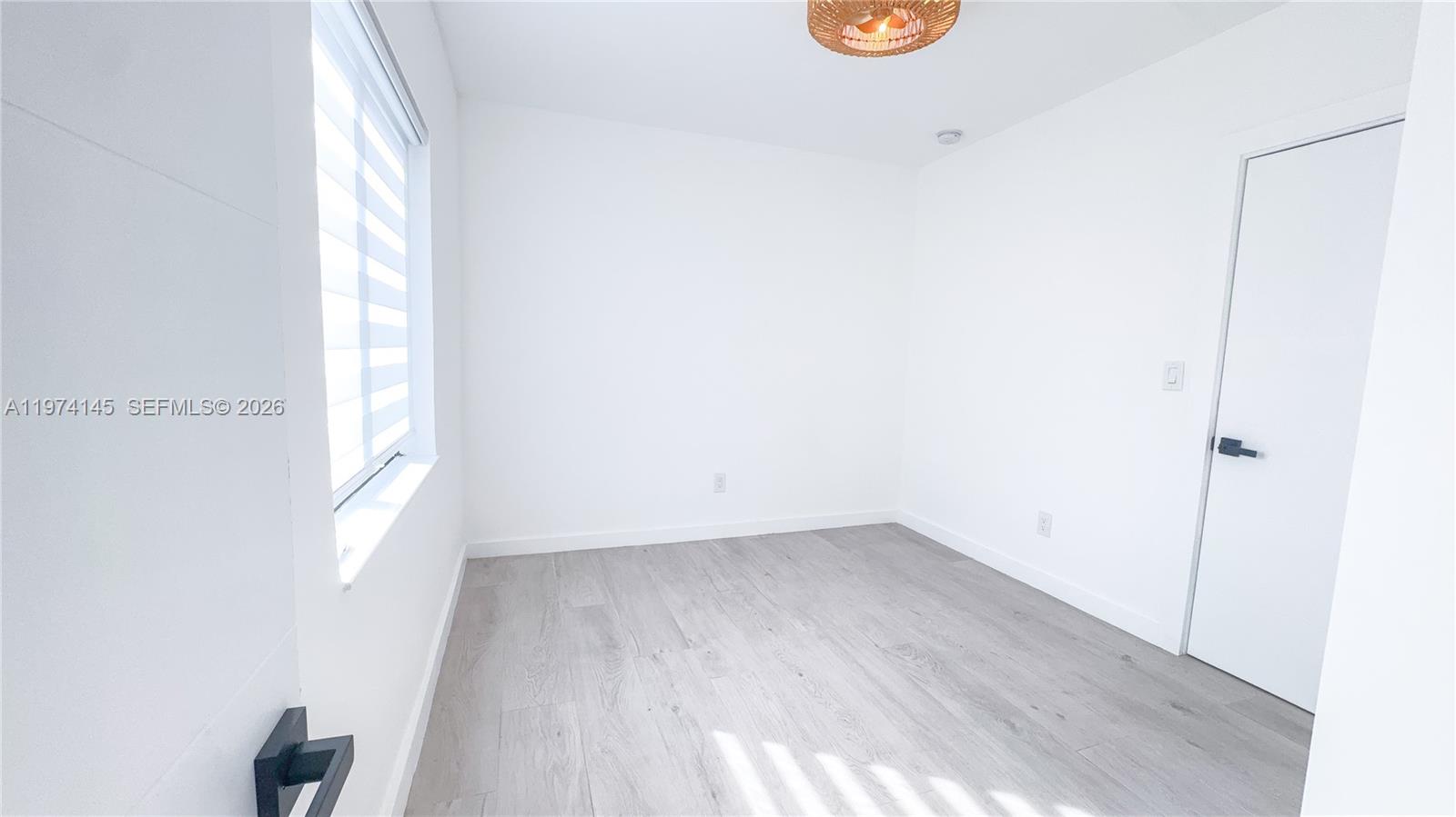 1645 NE 180th St North Miami Beach, FL 33162