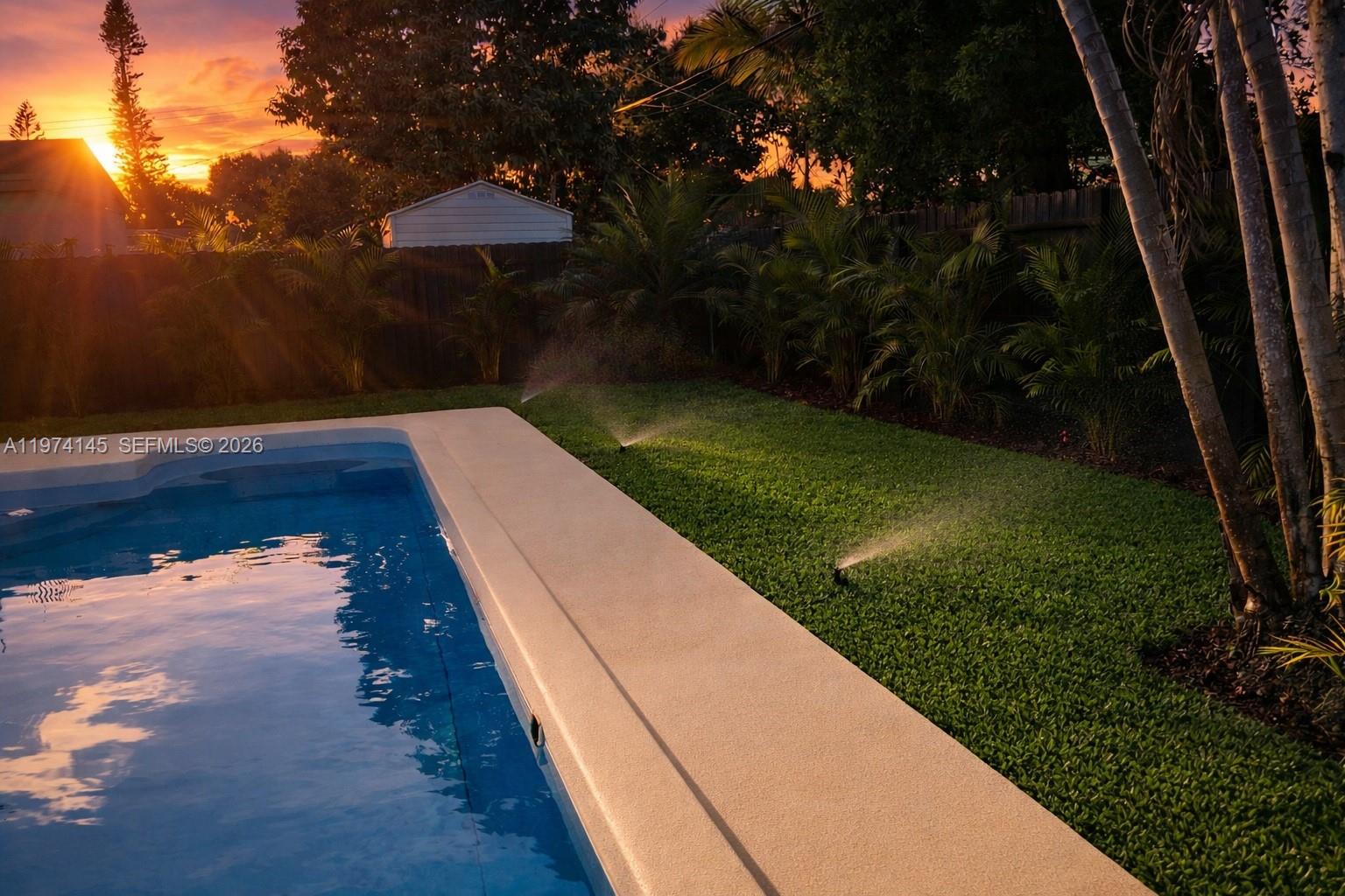 1645 NE 180th St North Miami Beach, FL 33162