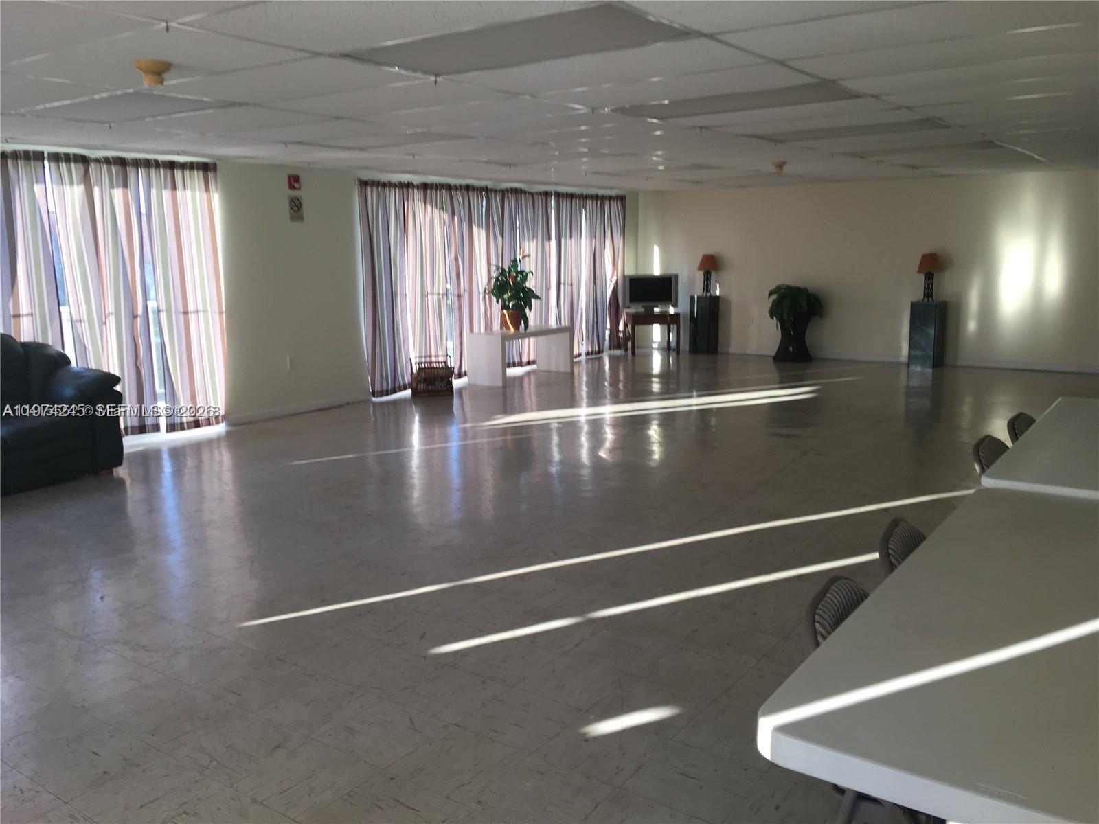 3665 NE 167th St #501 North Miami Beach, FL 33160