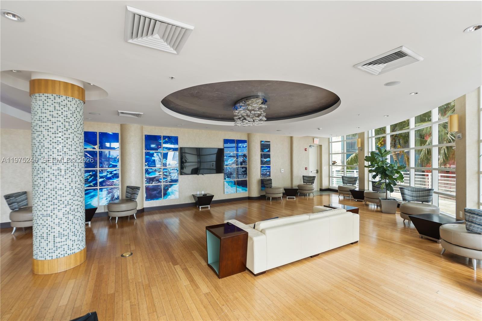 244 Biscayne Blvd #2410 Miami, FL 33132