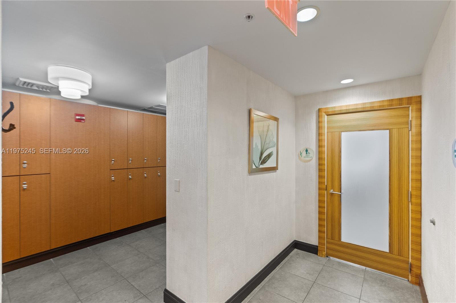 244 Biscayne Blvd #2410 Miami, FL 33132