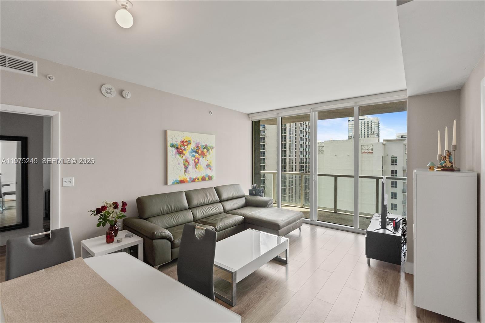 244 Biscayne Blvd #2410 Miami, FL 33132