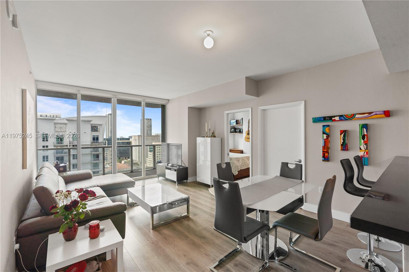 244 Biscayne Blvd #2410 Miami, FL 33132