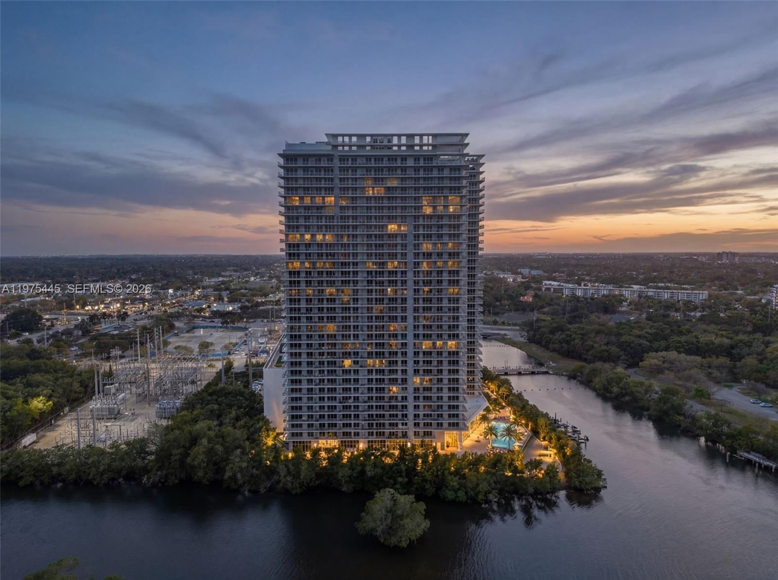 16385 Biscayne Blvd #2920 North Miami Beach, FL 33160