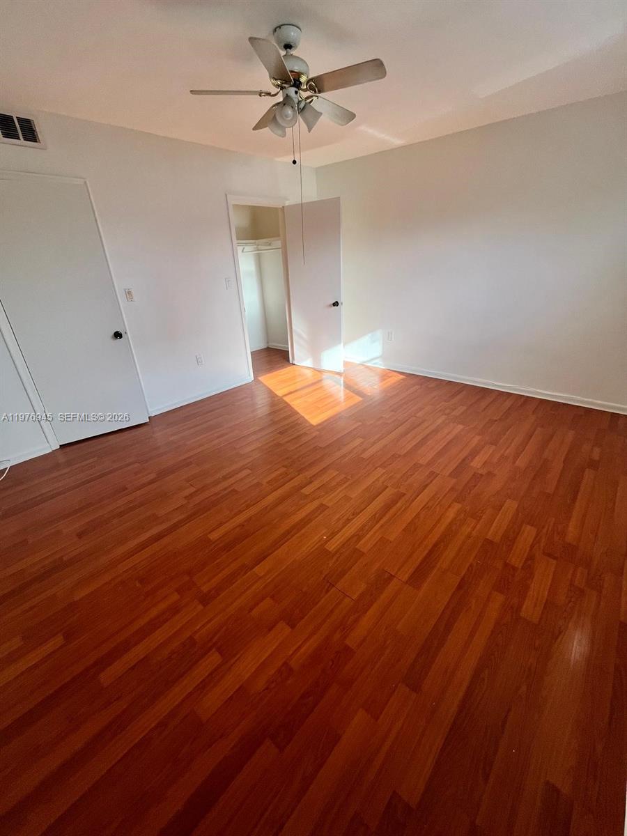 3522 NE 166th St #10 North Miami Beach, FL 33160