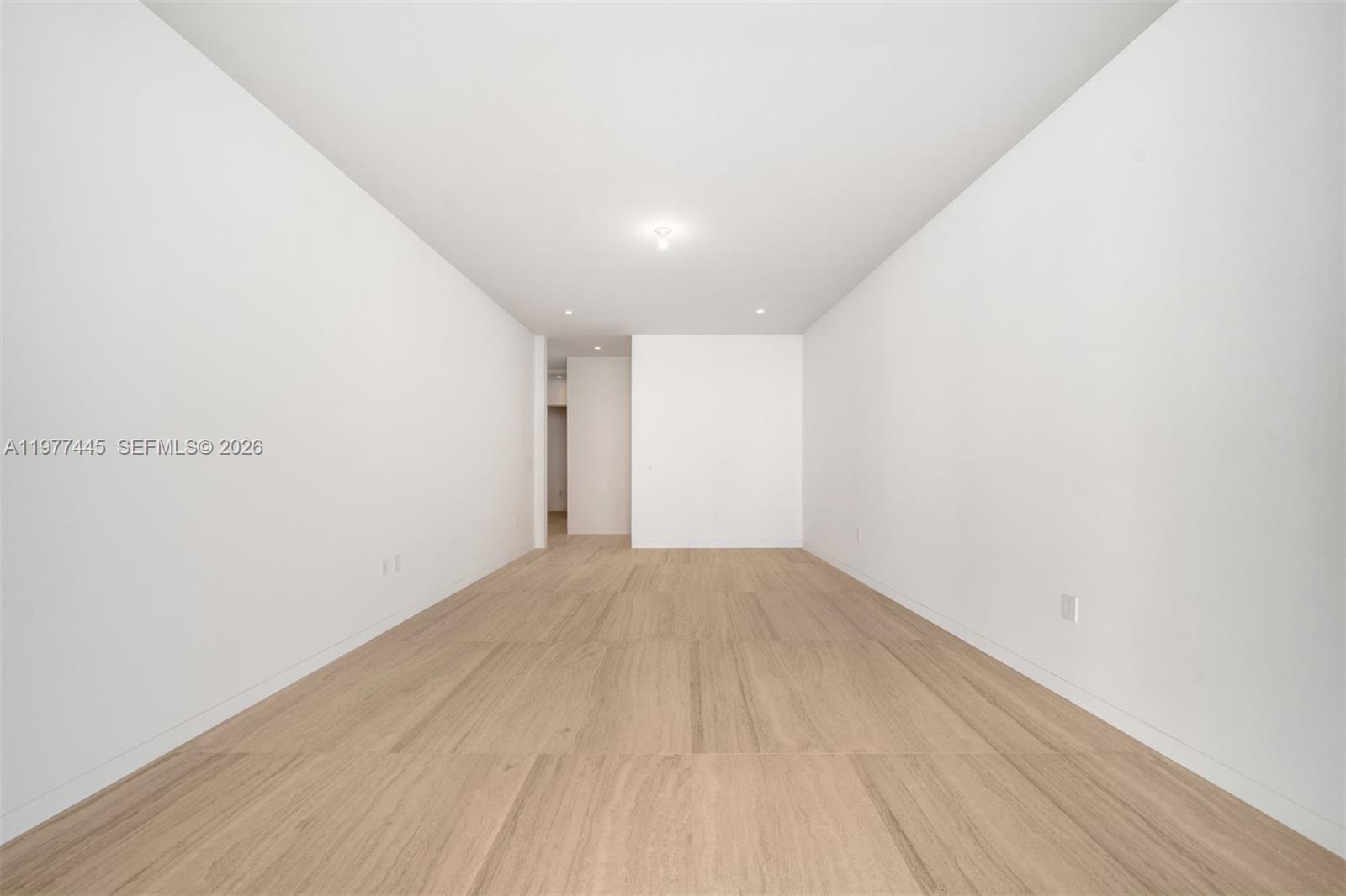 5 Grove Isle Dr #M403 Coconut Grove, FL 33133