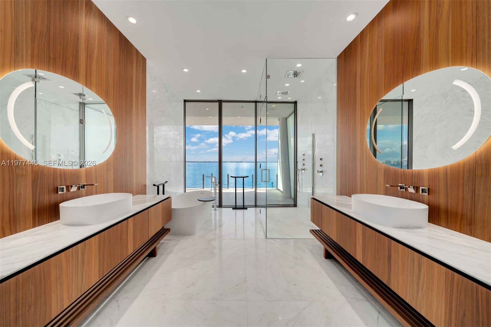 5 Grove Isle Dr #M403 Coconut Grove, FL 33133