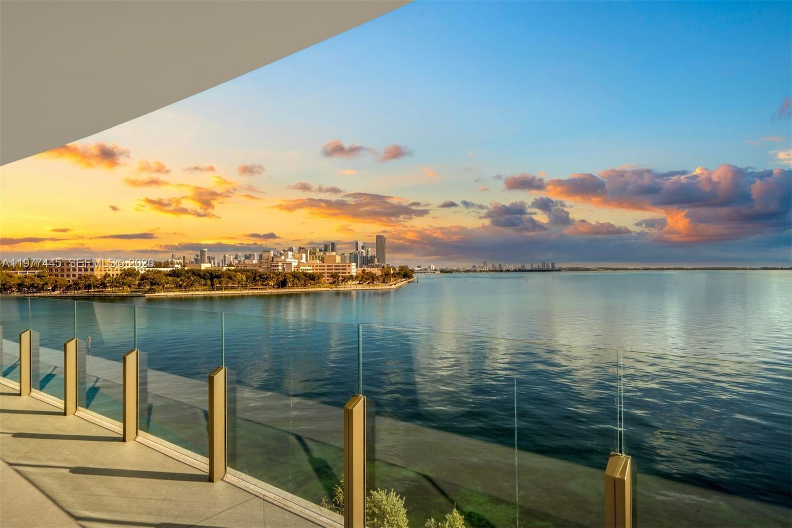 5 Grove Isle Dr #M403 Coconut Grove, FL 33133