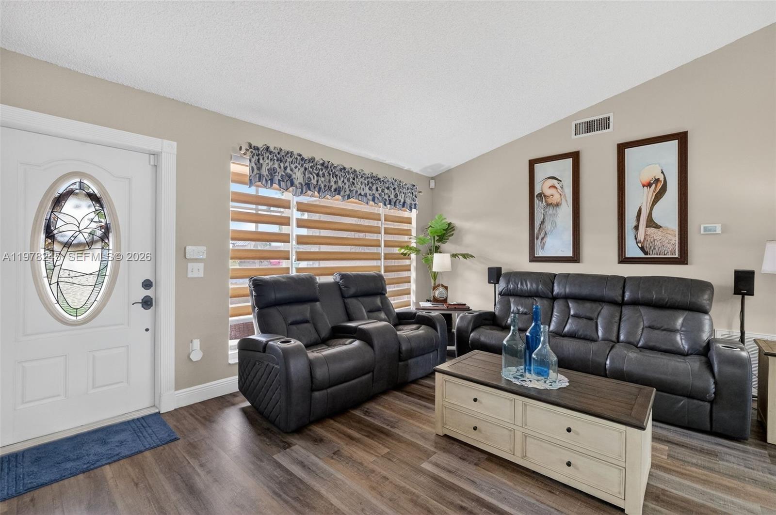 9291 NW 11th Ct Pembroke Pines, FL 33024