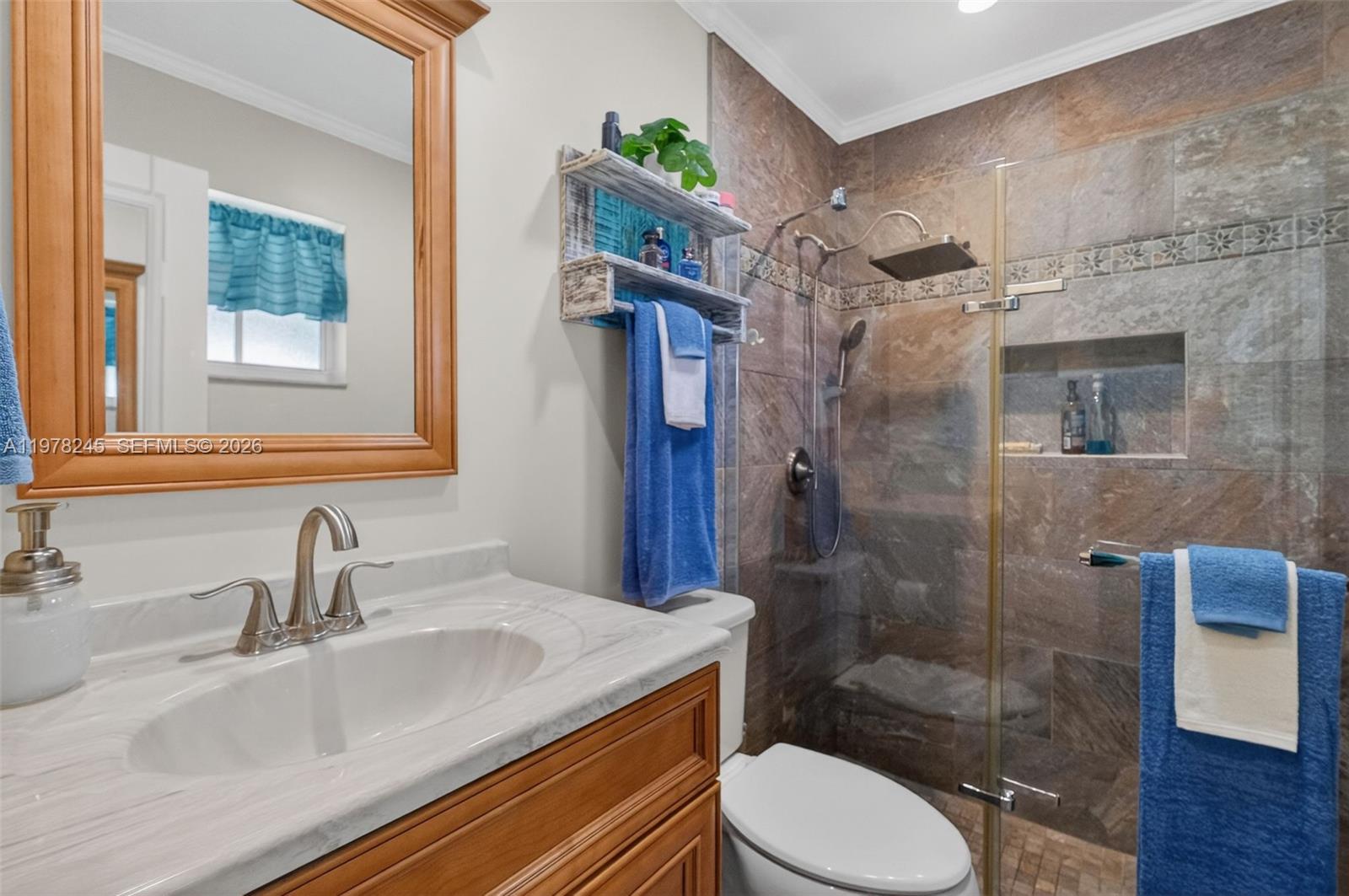 9291 NW 11th Ct Pembroke Pines, FL 33024