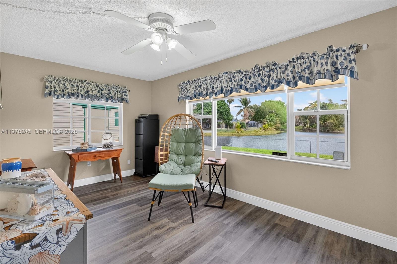 9291 NW 11th Ct Pembroke Pines, FL 33024