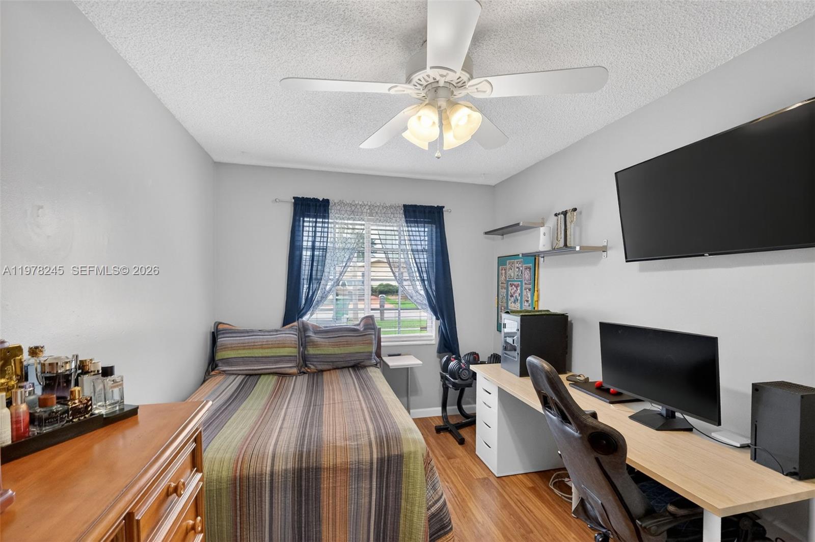 9291 NW 11th Ct Pembroke Pines, FL 33024