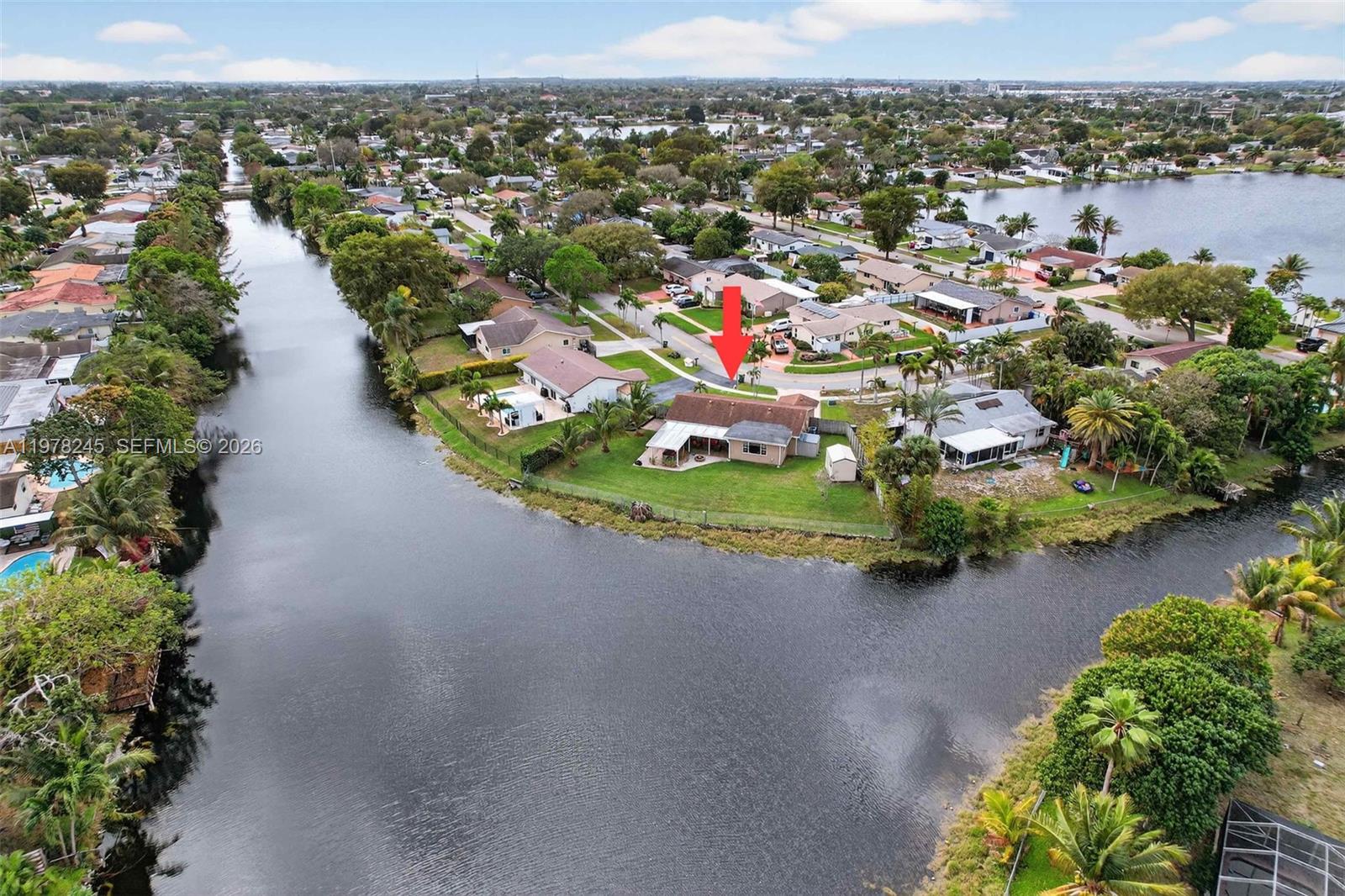 9291 NW 11th Ct Pembroke Pines, FL 33024