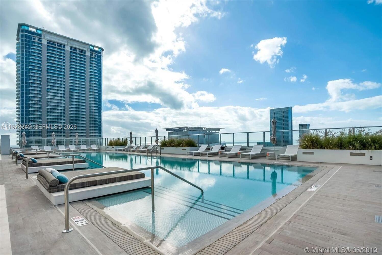 1010 Brickell Ave #4208 Miami, FL 33131