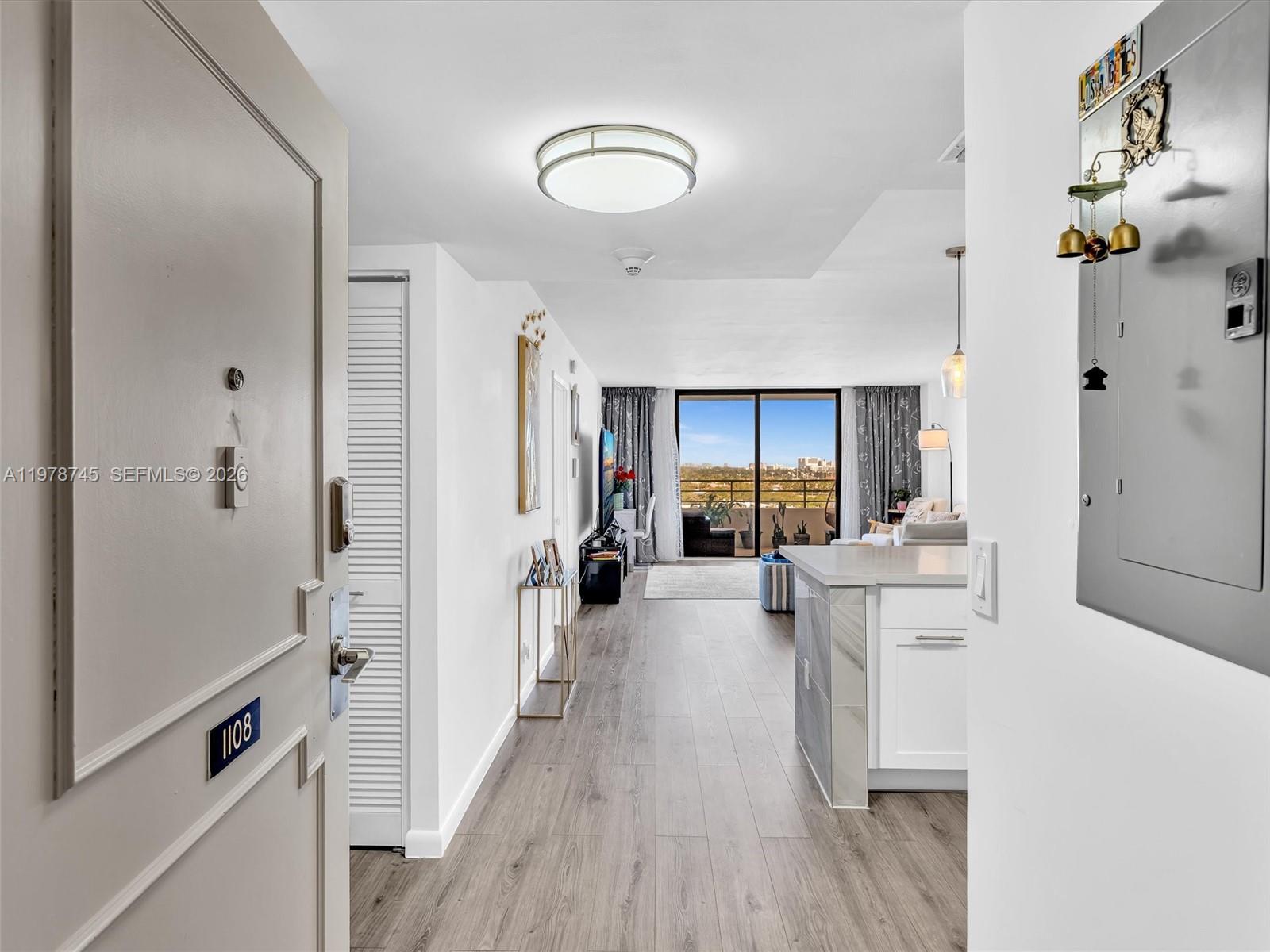 2500 Parkview Dr #1108 Hallandale Beach, FL 33009