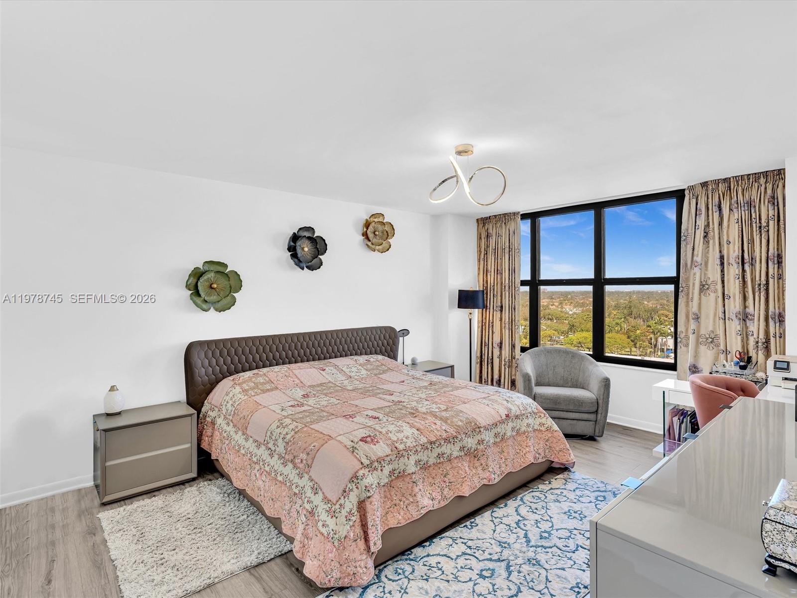 2500 Parkview Dr #1108 Hallandale Beach, FL 33009