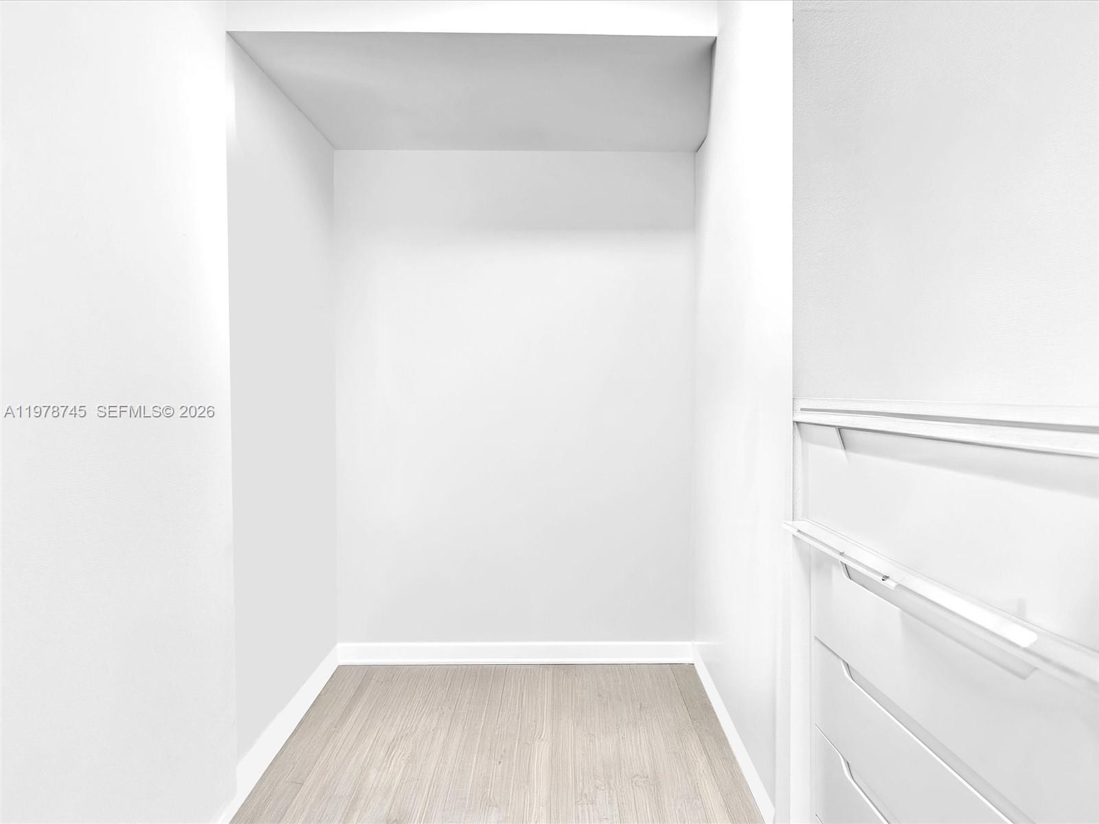 2500 Parkview Dr #1108 Hallandale Beach, FL 33009