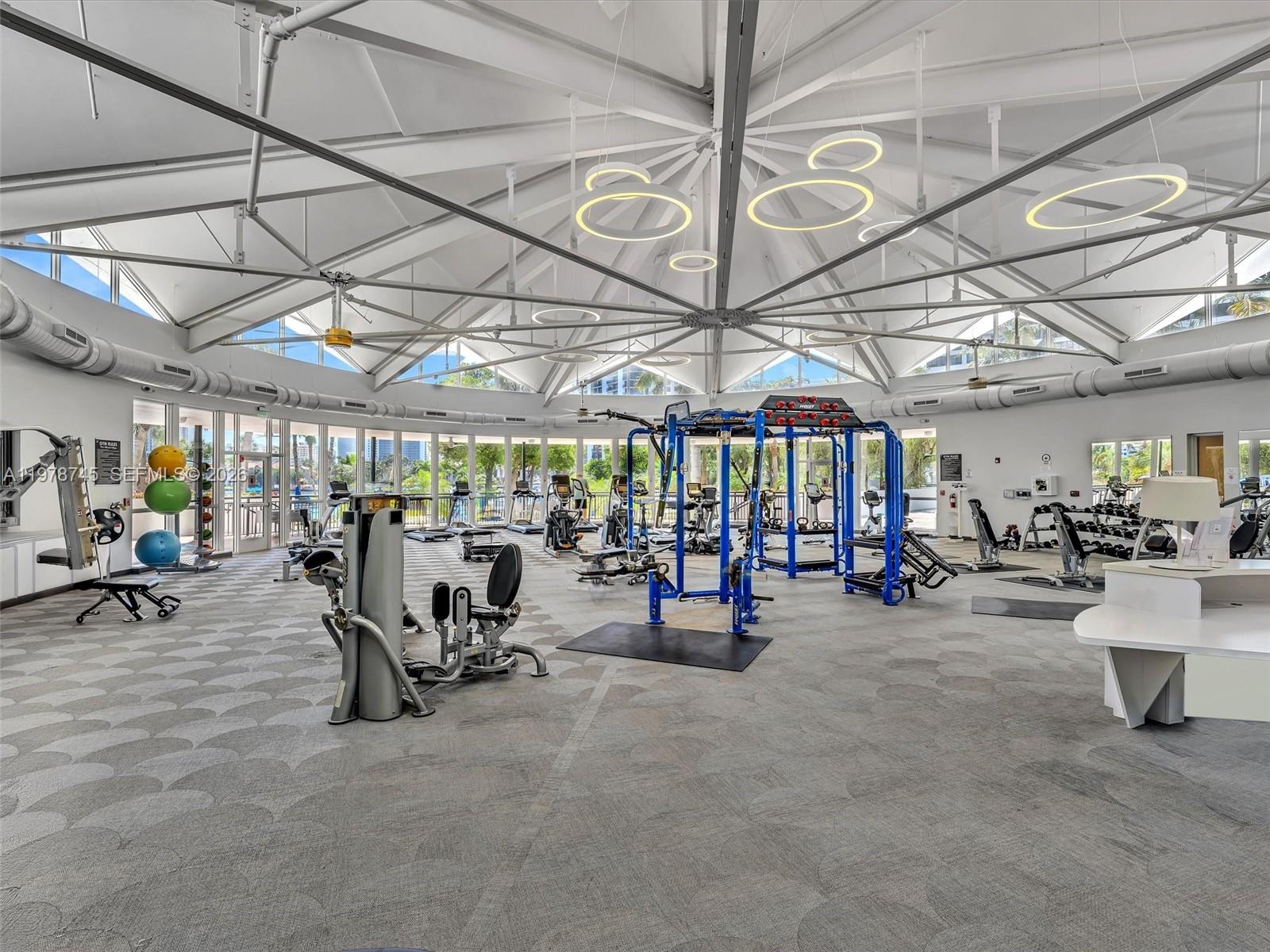 2500 Parkview Dr #1108 Hallandale Beach, FL 33009