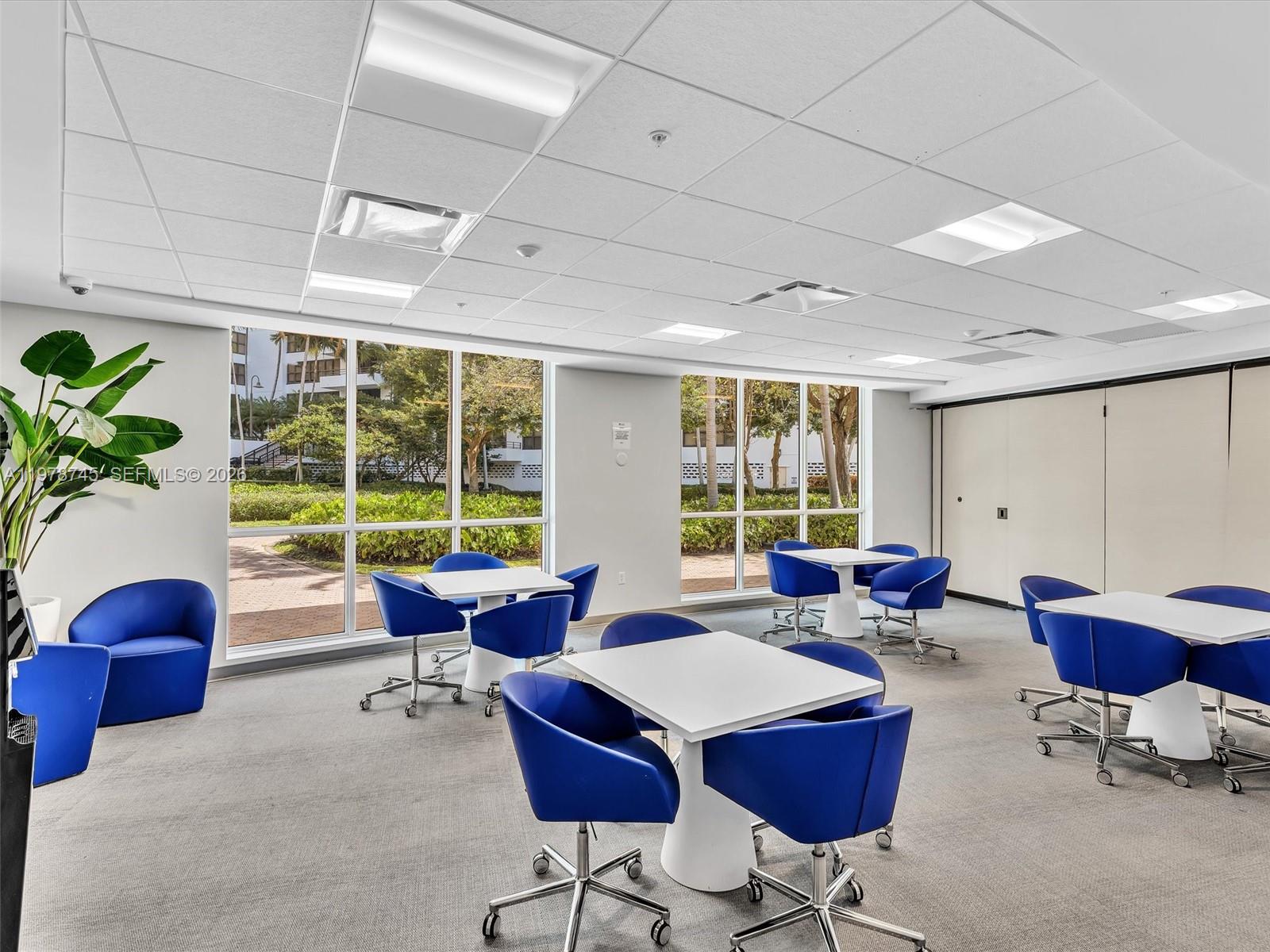 2500 Parkview Dr #1108 Hallandale Beach, FL 33009