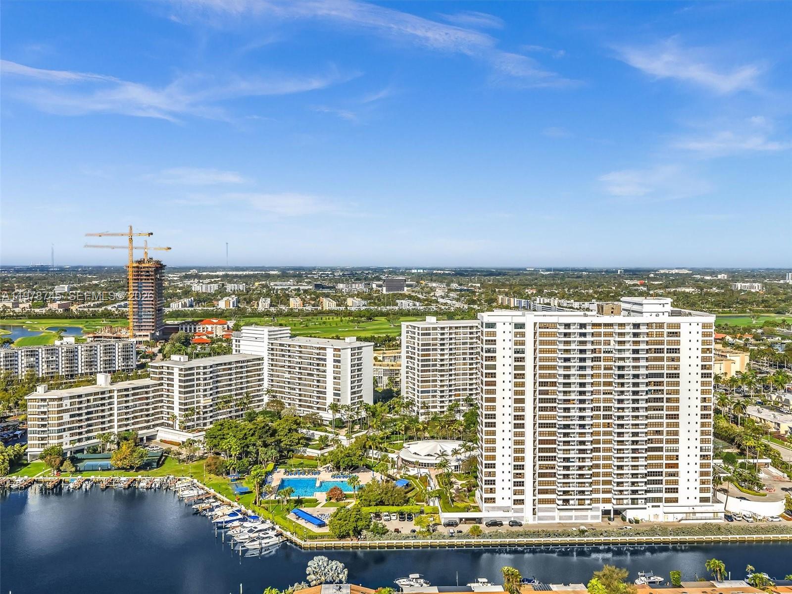 2500 Parkview Dr #1108 Hallandale Beach, FL 33009