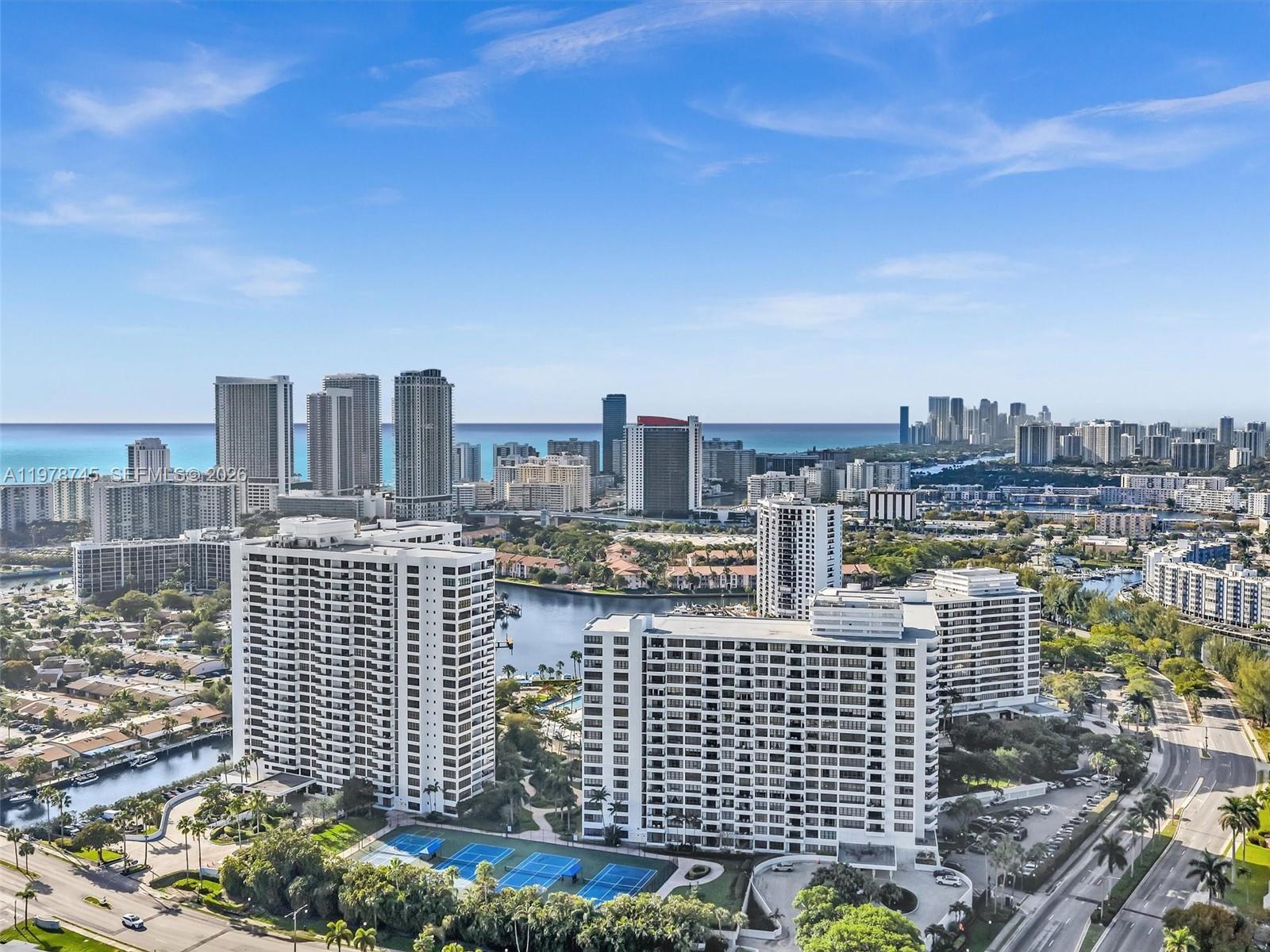 2500 Parkview Dr #1108 Hallandale Beach, FL 33009