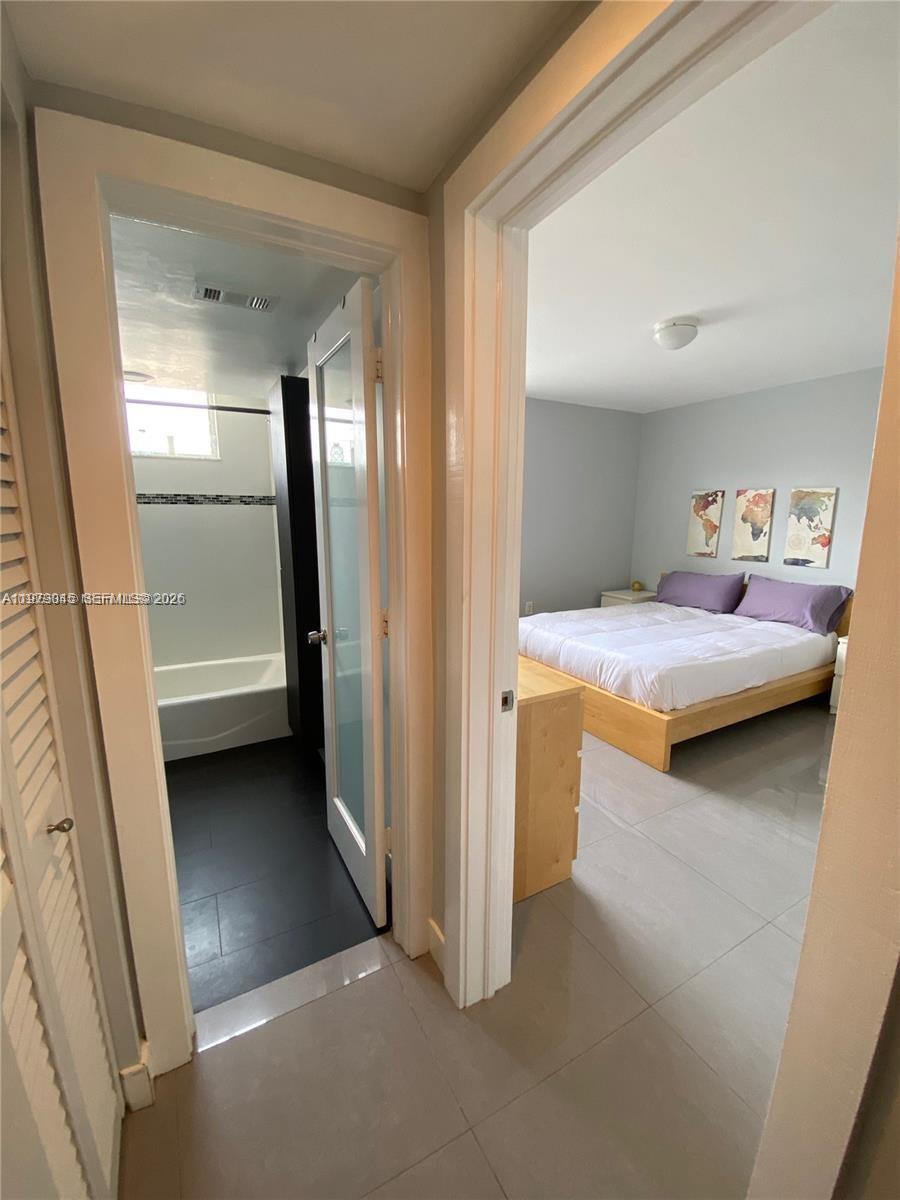 921 Jefferson Ave #3B Miami Beach, FL 33139