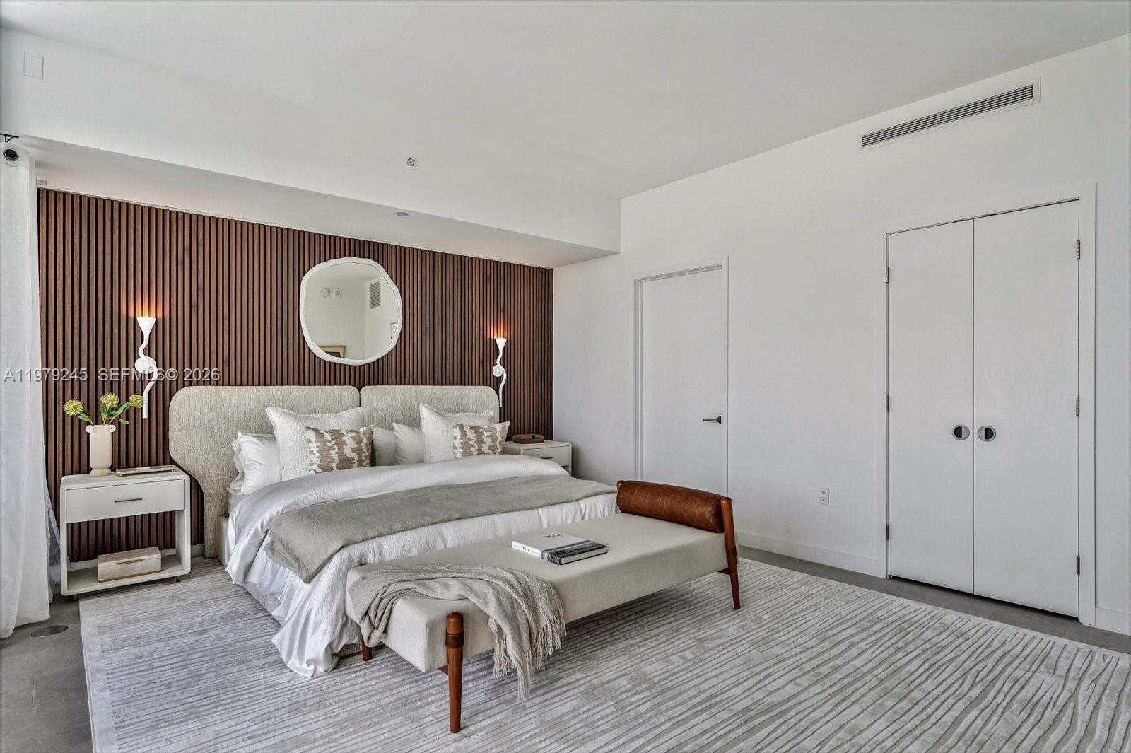 500 Alton Rd #903 Miami Beach, FL 33139