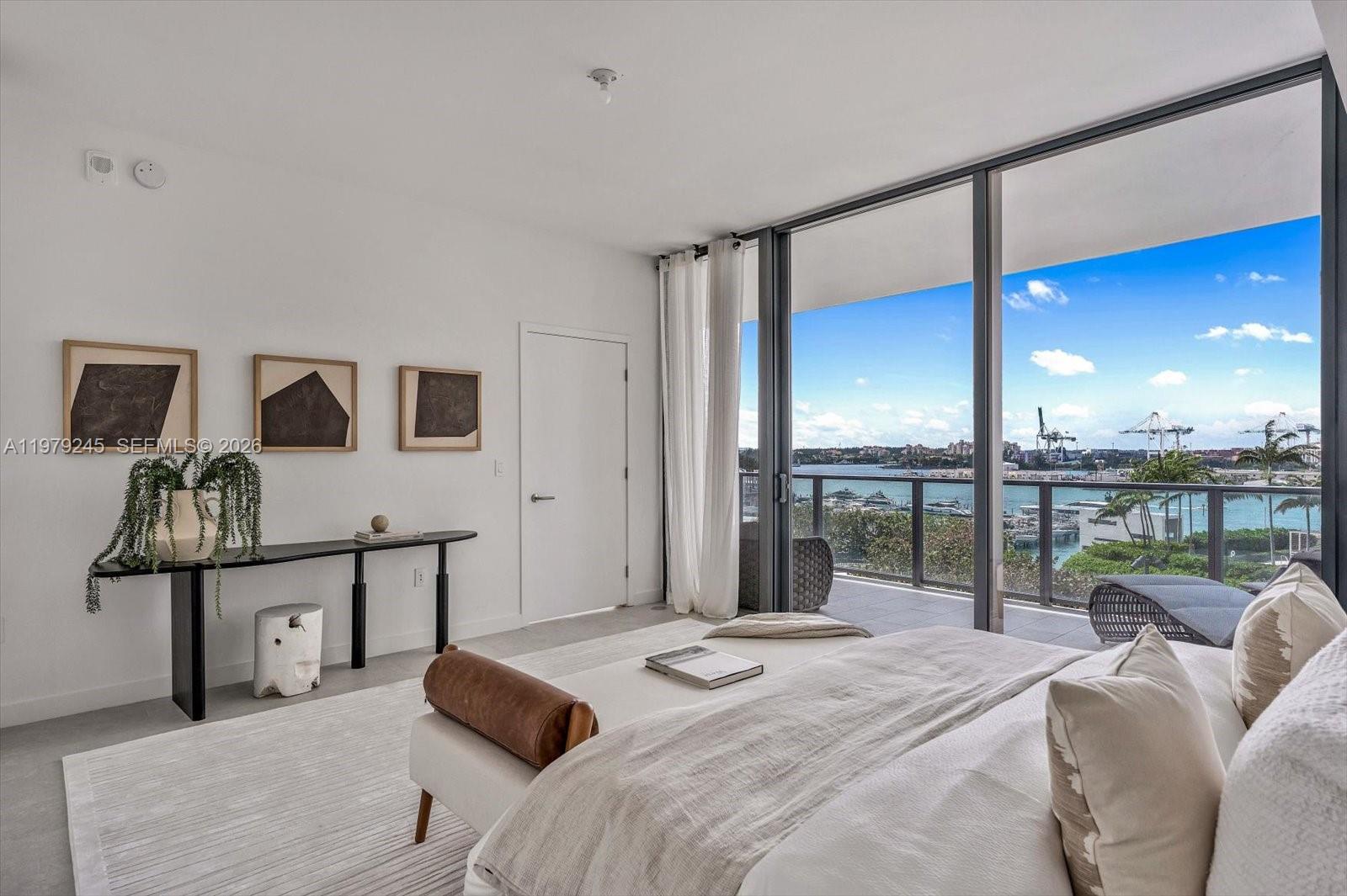 500 Alton Rd #903 Miami Beach, FL 33139