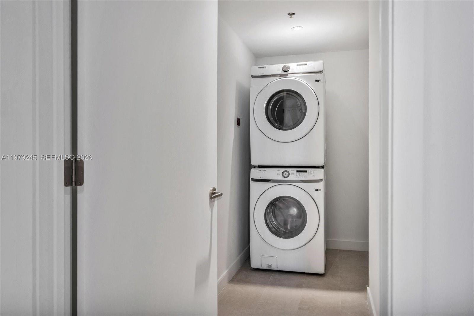 500 Alton Rd #903 Miami Beach, FL 33139