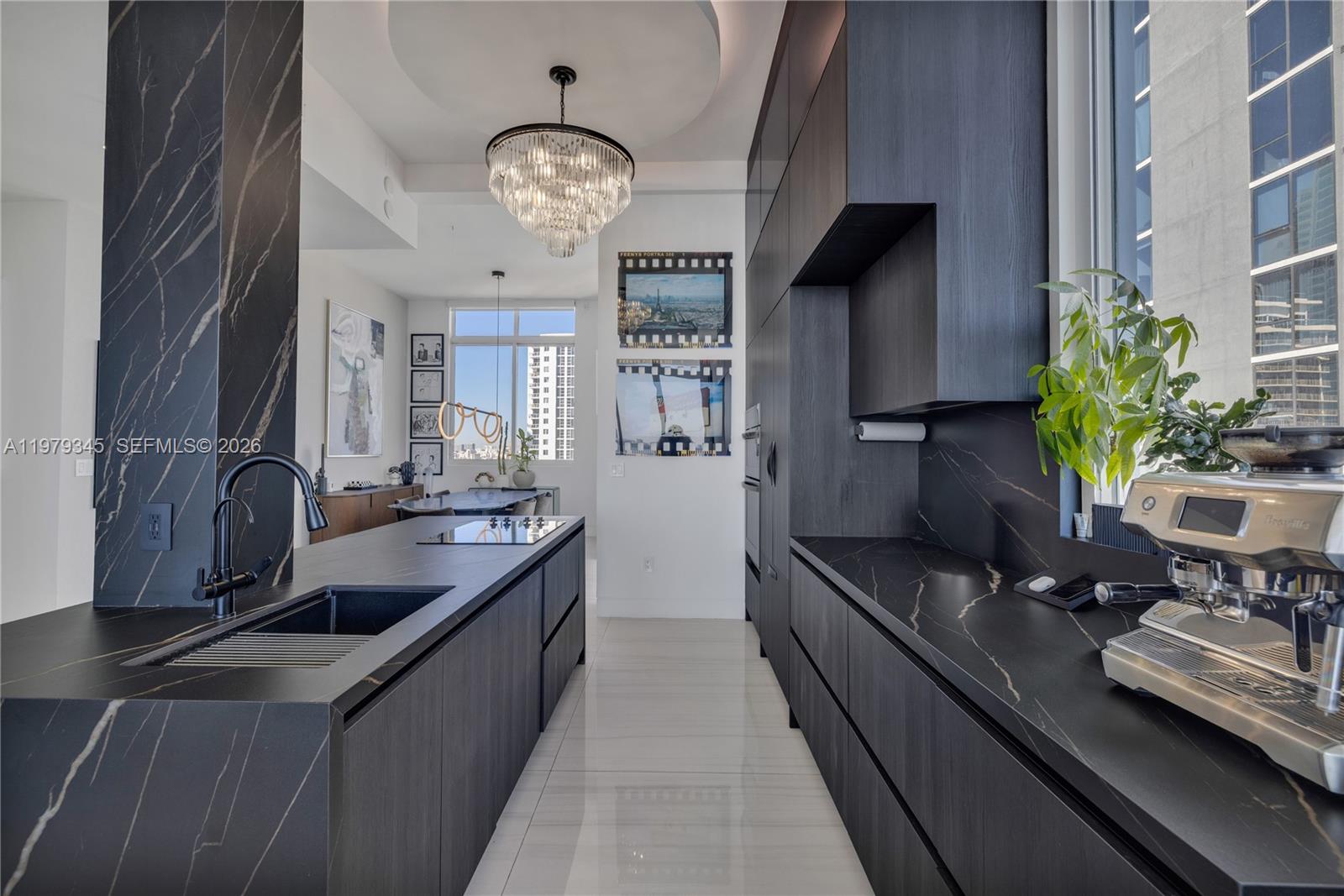 725 NE 22nd St #PH2F Miami, FL 33137