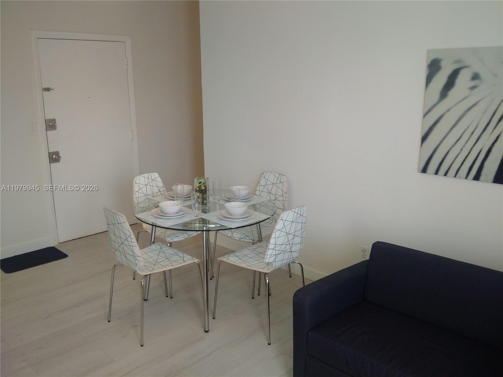 842 Meridian Ave #3C Miami Beach, FL 33139