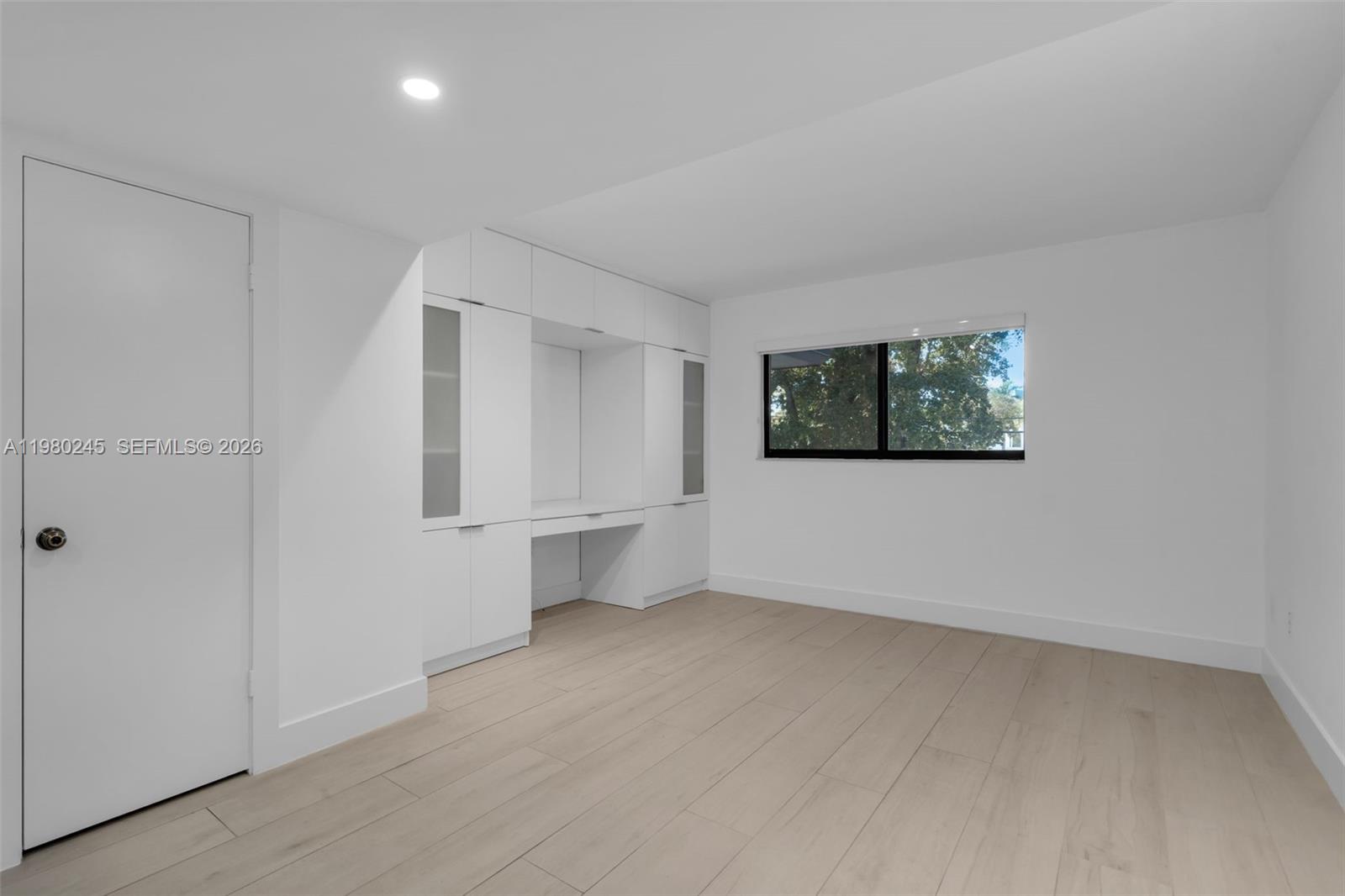 5750 Turin St #206 Coral Gables, FL 33146