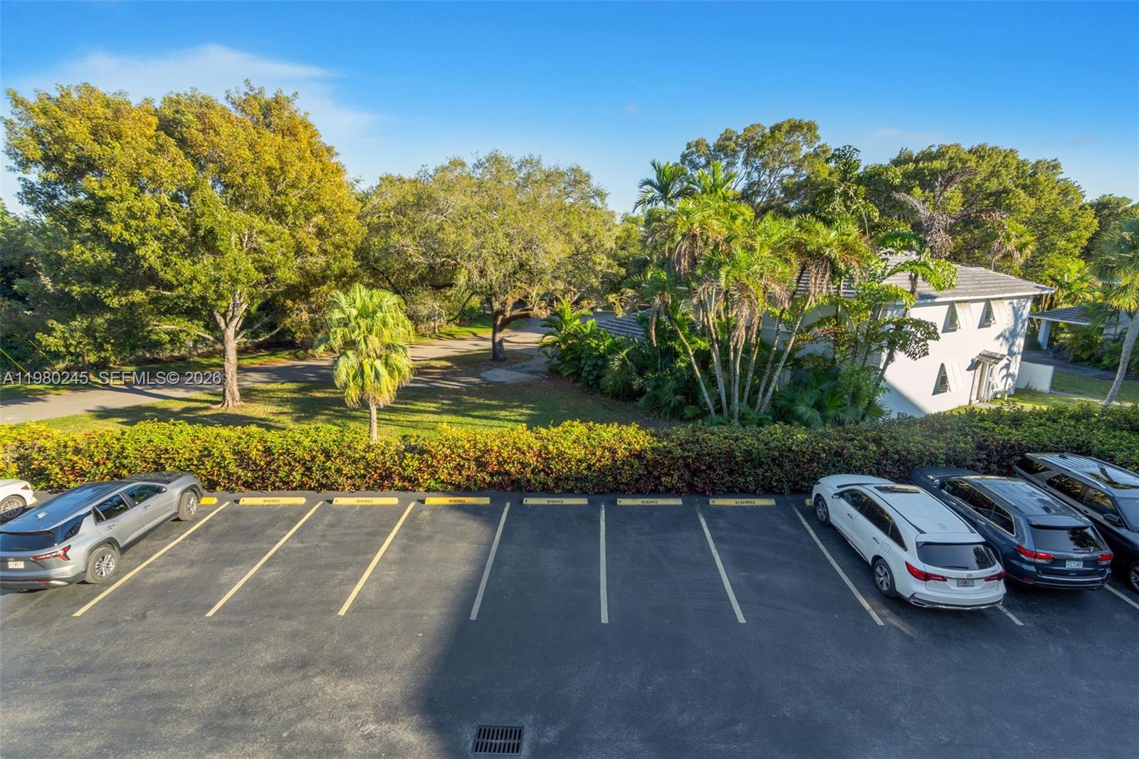 5750 Turin St #206 Coral Gables, FL 33146