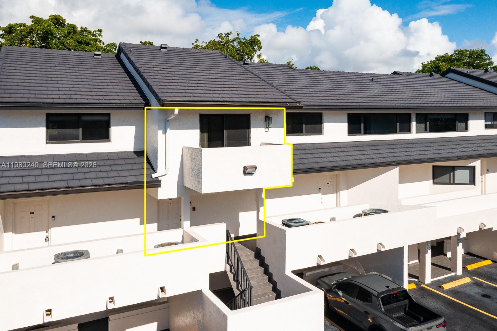 5750 Turin St #206 Coral Gables, FL 33146