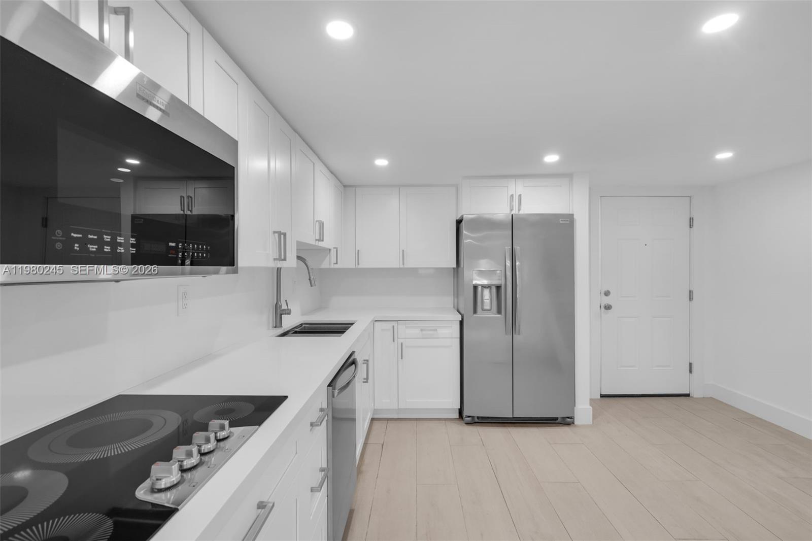 5750 Turin St #206 Coral Gables, FL 33146