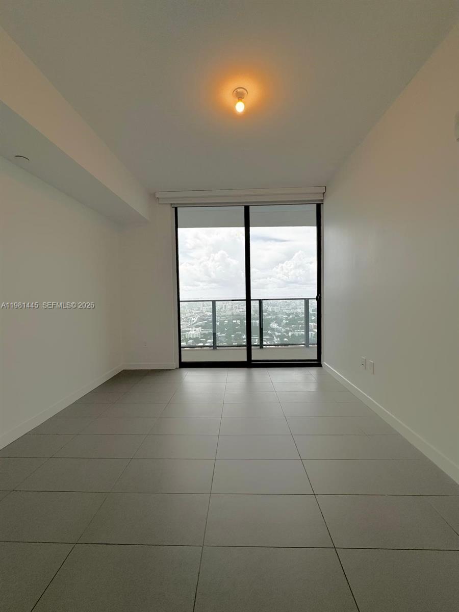 1600 NE 1st Ave #3511 Miami, FL 33132