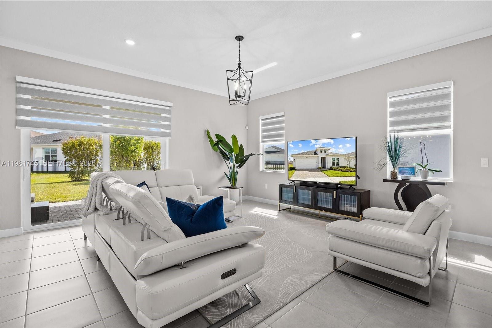 1204 SE Woodbine Rd Port St Lucie, FL 34984